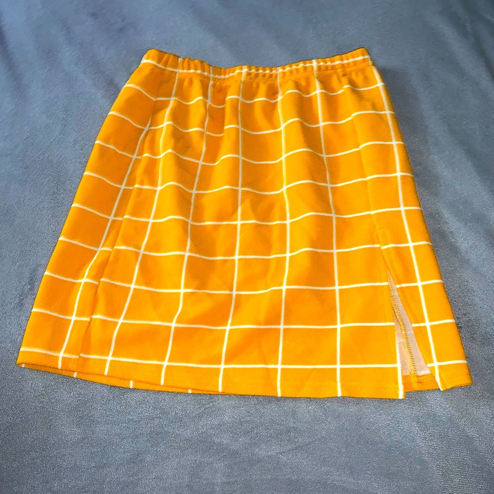 Shein yellow skirt size small